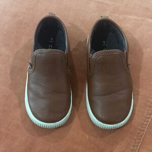 Carters boys tan brown slip on shoes sneakers toddler excellent condition size 9